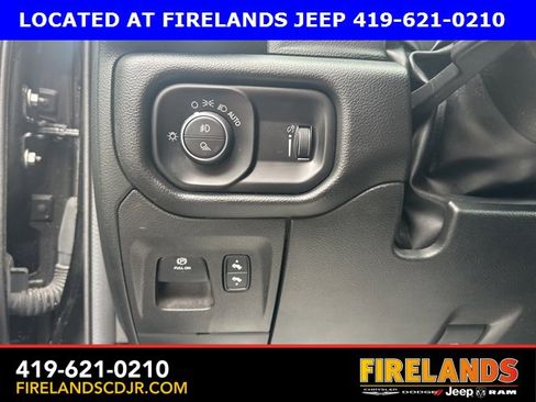 Used 2022 RAM 1500 Big Horn image 24