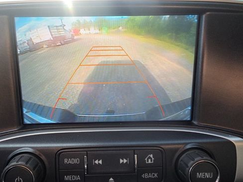 Used 2016 GMC Sierra 2500 SLE w/ SLE Preferred Package AWD/4WD image 25