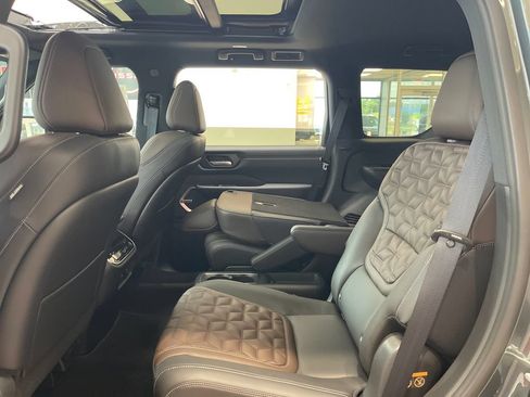 New 2026 Nissan Armada Platinum Reserve AWD/4WD image 14