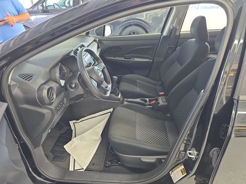 Used 2024 Nissan Versa S FWD image 12