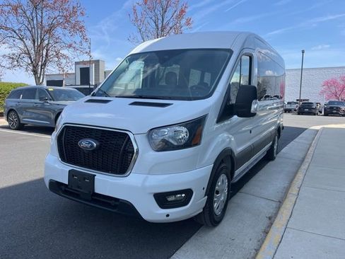 Used 2024 Ford Transit 350 XLT RWD image 3