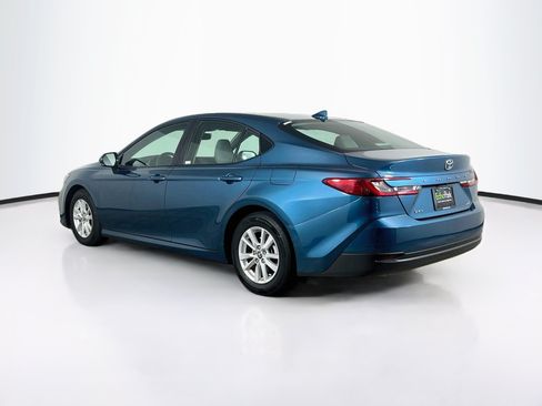 Used 2026 Toyota Camry LE FWD image 5