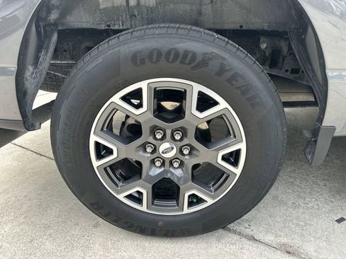 Used 2024 Ford F150 STX RWD image 11