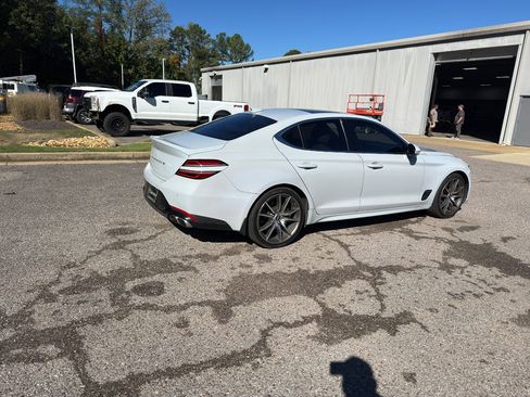 Used 2022 Genesis G70 2.0T w/ Prestige Package image 4