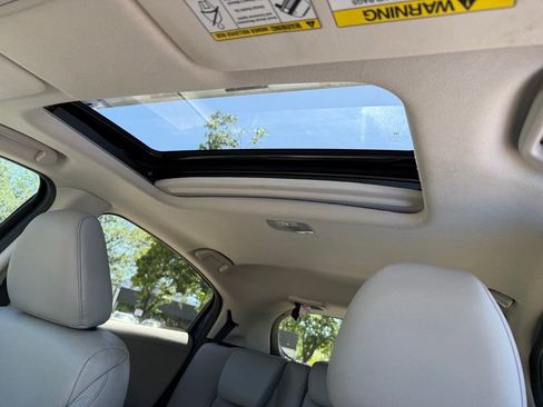 Used 2017 Honda HR-V EX-L image 24