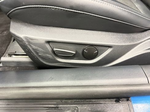 Used 2024 Ford Mustang Coupe image 20