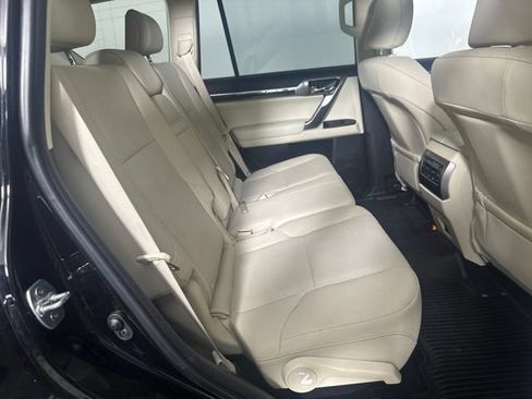 Used 2023 Lexus GX 460 Premium w/ Premium Package AWD/4WD image 33