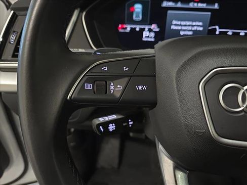 Used 2025 Audi Q5 2.0T Premium image 18