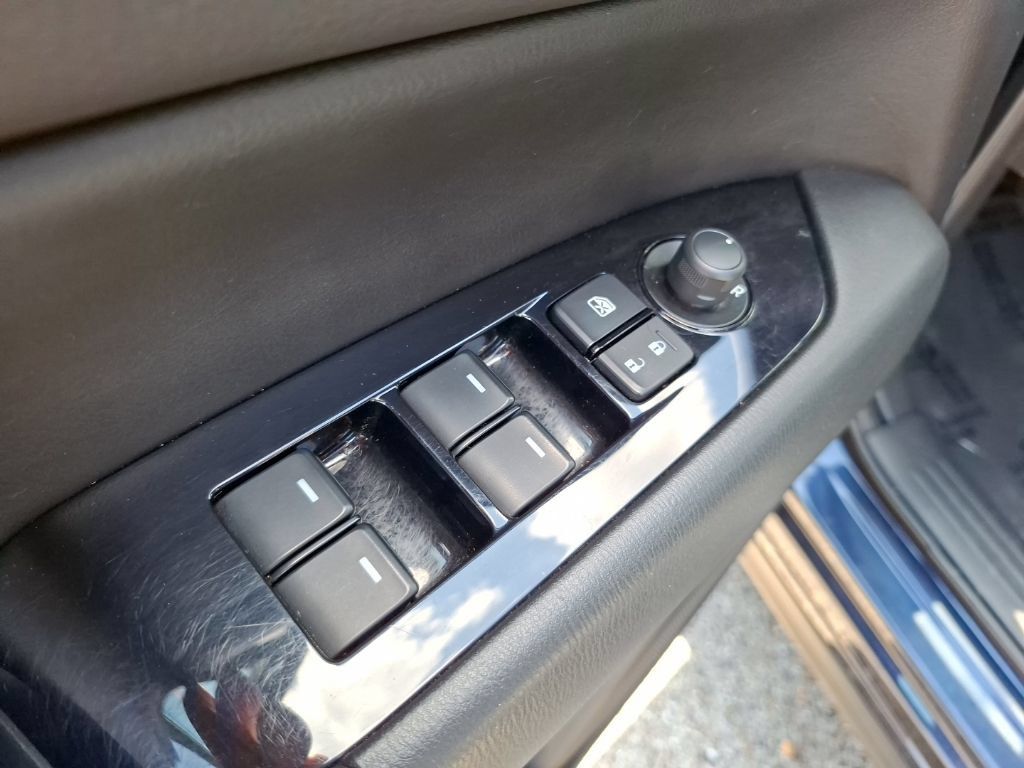 Used 2019 MAZDA CX-5 Touring FWD image 12
