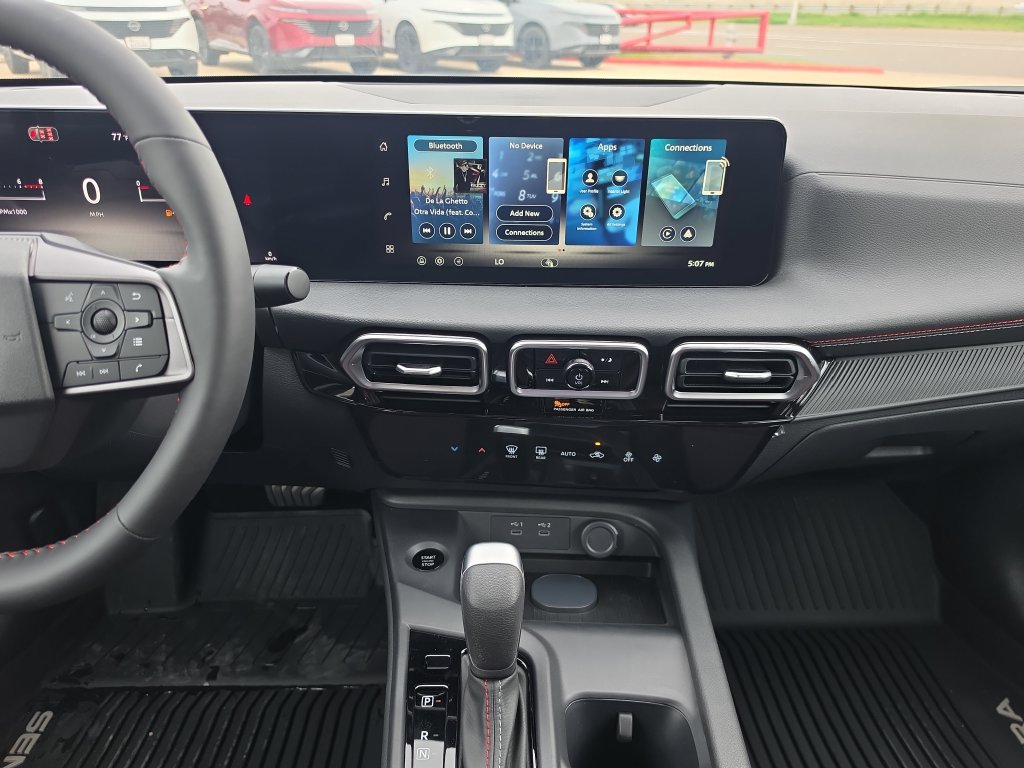 New 2027 Nissan Sentra SR w/ Floor Mat Package FWD image 16