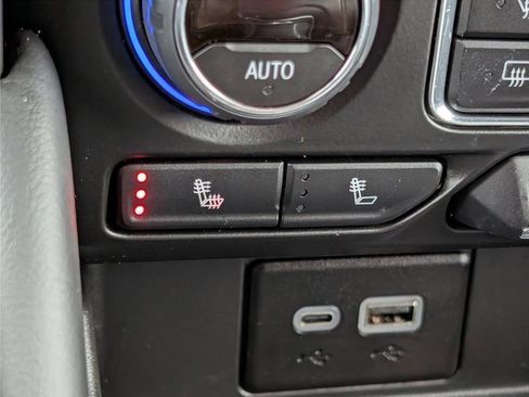 Used 2024 Chevrolet Tahoe LT image 29