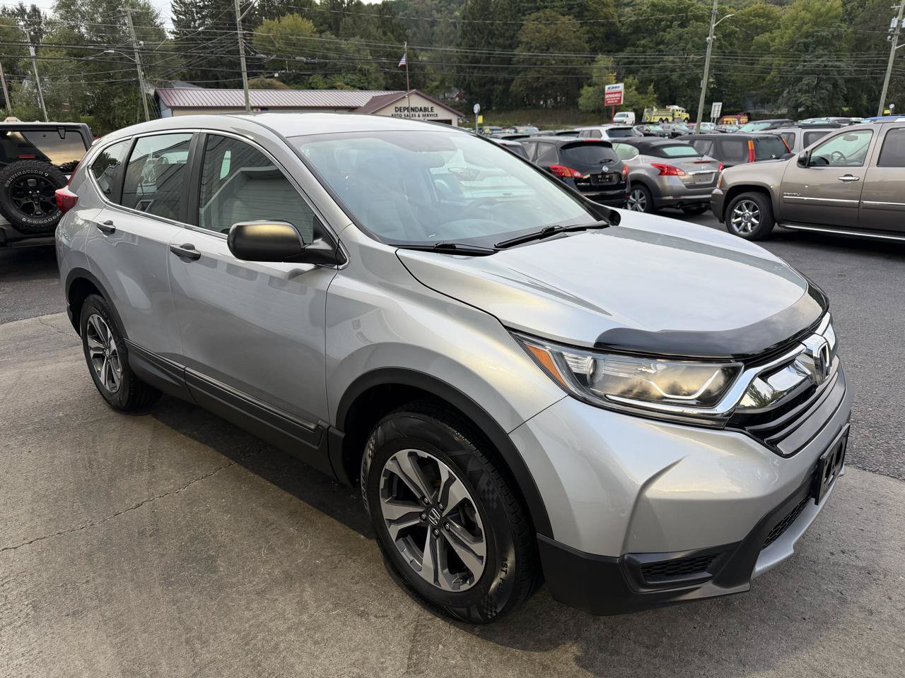 Used 2018 Honda CR-V LX image 3