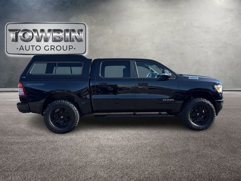 Used 2022 RAM 1500 Big Horn AWD/4WD image 4