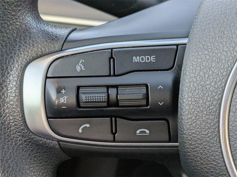 Used 2022 Kia K5 LXS image 21