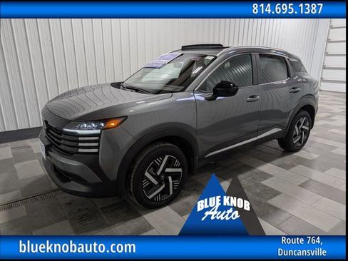 Used 2026 Nissan Kicks SV w/ SV Premium Package FWD image 1