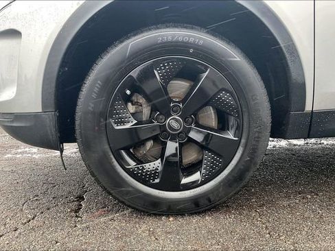 Used 2020 Land Rover Discovery Sport S image 9