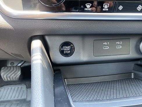 Used 2025 Nissan Rogue SV AWD/4WD image 22