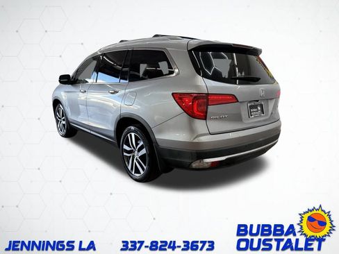 Used 2017 Honda Pilot Elite image 3