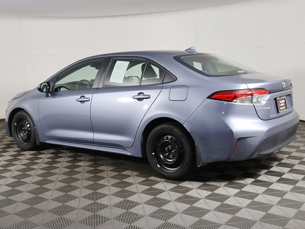Used 2025 Toyota Corolla LE FWD image 6