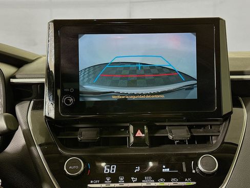 Used 2024 Toyota Corolla LE FWD image 24