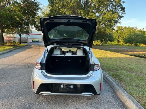 Used 2021 Toyota Corolla XSE image 10