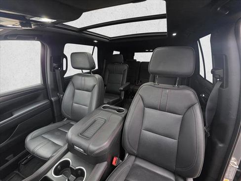 Used 2023 Chevrolet Tahoe RST w/ Luxury Package image 14