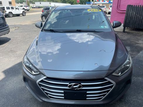 Used 2018 Hyundai Elantra SEL image 9