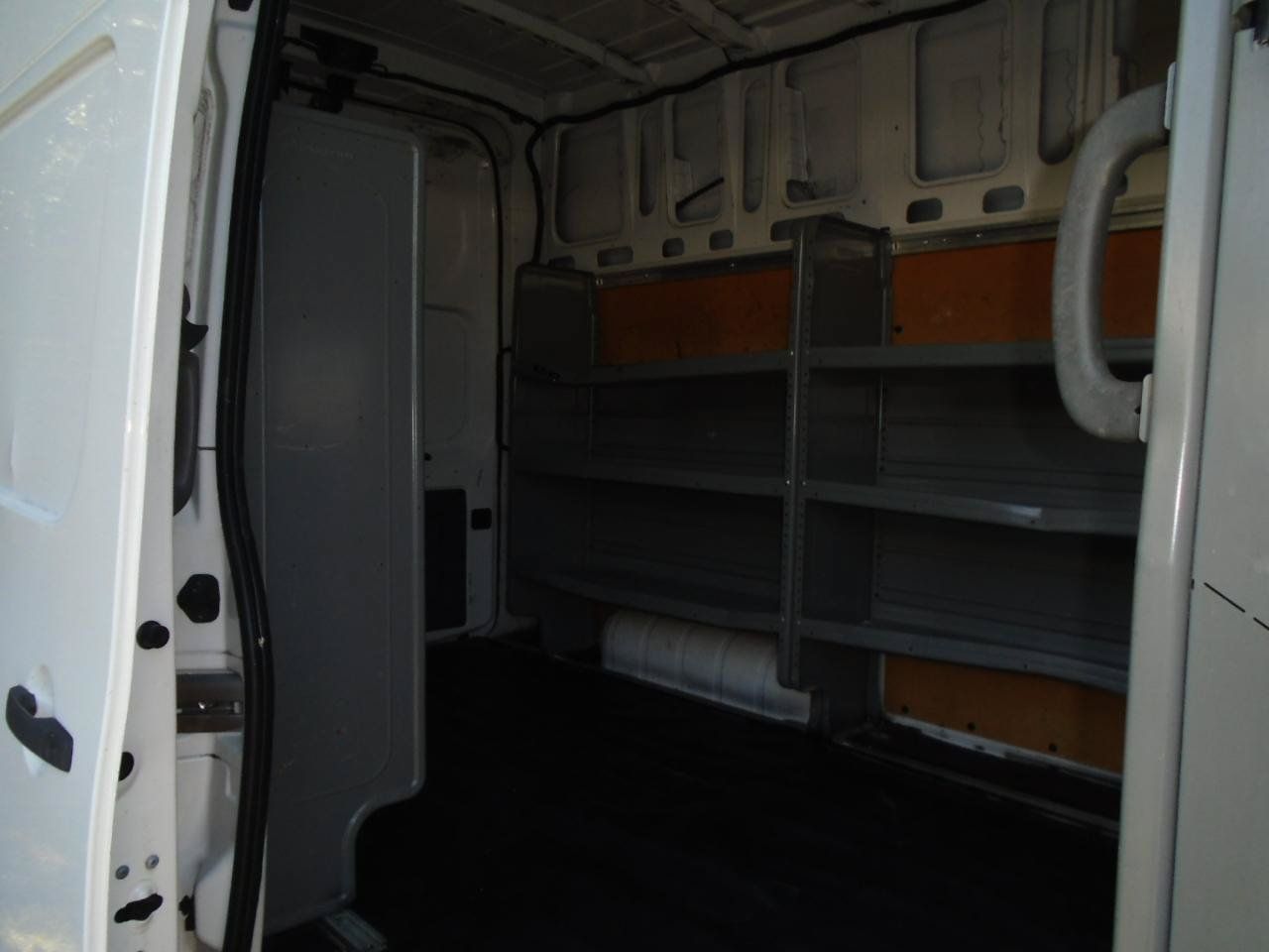 Used 2020 Nissan NV 2500 SV w/ Navigation Package RWD image 9