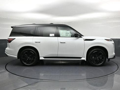 New 2027 INFINITI QX80 Sensory w/ Sport Exterior Package AWD/4WD image 31