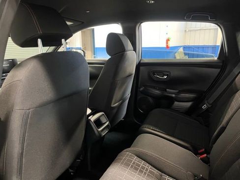 Used 2024 Honda HR-V Sport image 17
