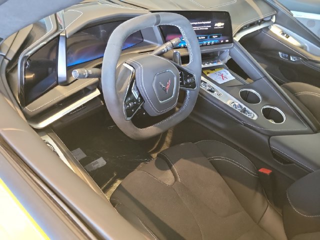 New 2026 Chevrolet Corvette Stingray Premium Cpe w/ Z51 Performance Package RWD image 6