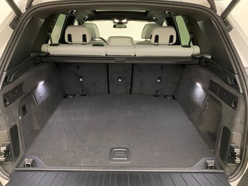 New 2026 BMW X5 M60i image 31