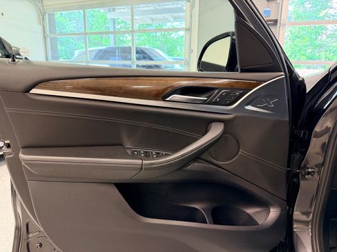 Used 2018 BMW X3 xDrive30i AWD/4WD image 15