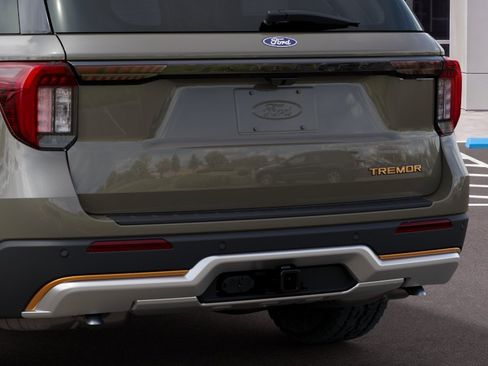 New 2027 Ford Explorer Tremor w/ Sun And Sound Package AWD/4WD image 23