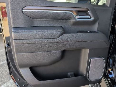 New 2026 Chevrolet Silverado 1500 High Country w/ Midnight Edition image 9