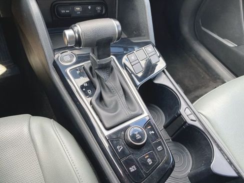 Used 2023 Kia Sportage X-Line w/ X-Line Premium Package AWD/4WD image 16