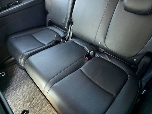 Used 2023 Honda Odyssey Touring image 39