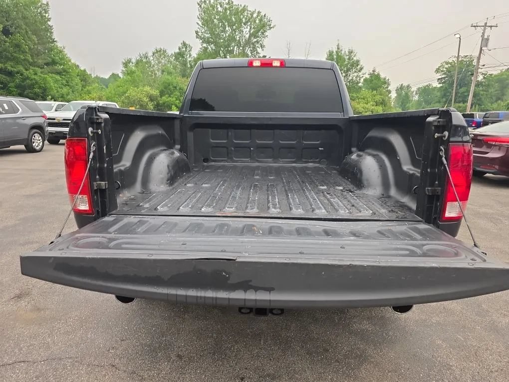 Used 2018 RAM 1500 Express w/ Express Value Package AWD/4WD image 11