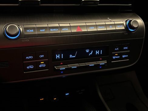 Used 2024 Hyundai Kona SEL image 13