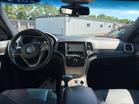 Used 2014 Jeep Grand Cherokee Limited AWD/4WD image 18