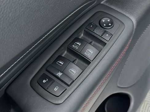 Used 2024 Dodge Durango GT image 18