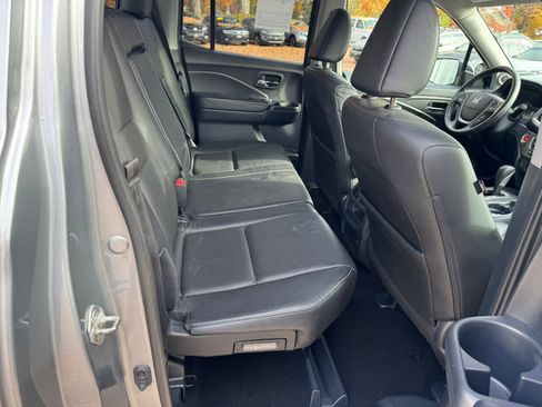 Used 2019 Honda Ridgeline RTL-T image 12
