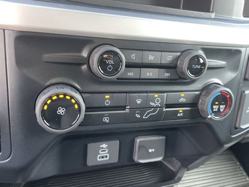 Certified 2024 Ford F350 XLT w/ 360-Degree Camera Package AWD/4WD image 22