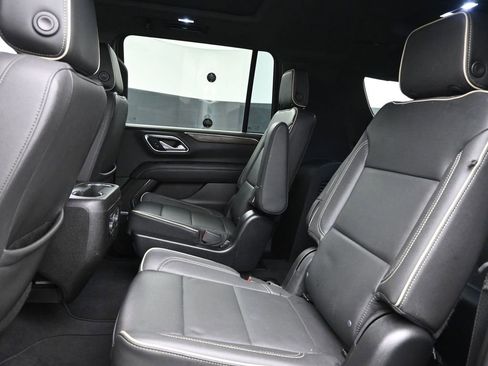 Certified 2023 Chevrolet Suburban Premier w/ Max Trailering Package image 13