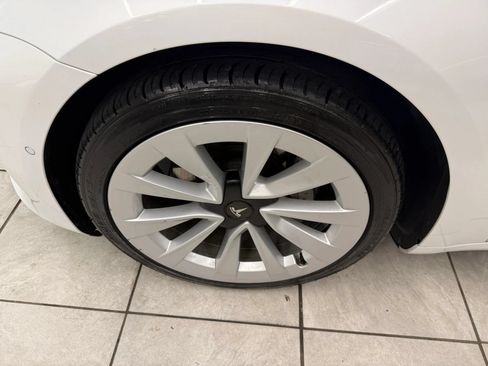 Used 2021 Tesla Model 3 Standard Range Plus RWD image 31