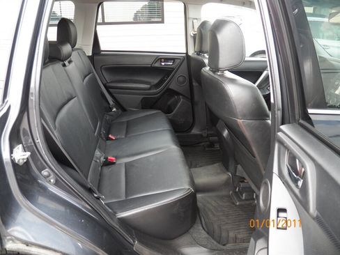Used 2014 Subaru Forester 2.0XT Touring w/ Popular Package #2 AWD/4WD image 11