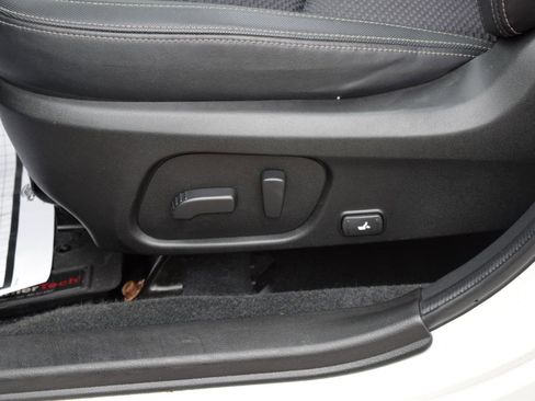 Used 2018 Subaru Forester 2.5i Premium AWD/4WD image 32