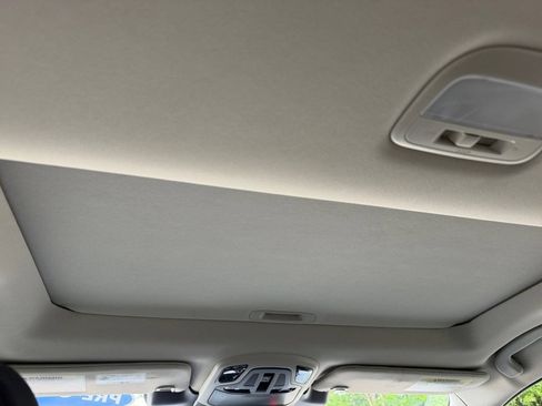 Certified 2025 Subaru Outback Limited AWD/4WD image 16