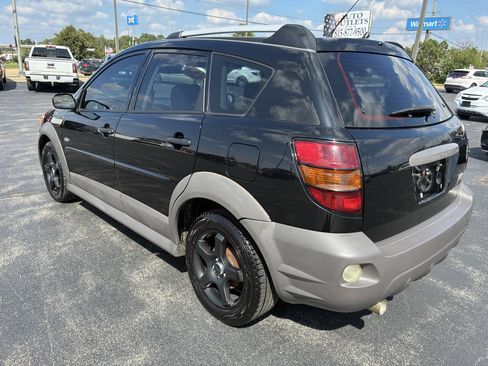 Used 2007 Pontiac Vibe w/ Sun And Sound Package FWD image 5
