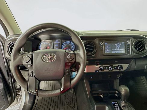 Used 2019 Toyota Tacoma SR image 19